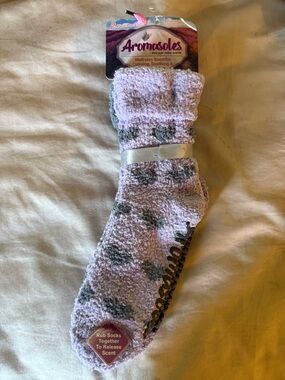 Lavender & Gray Cozy women’s Lounge Socks